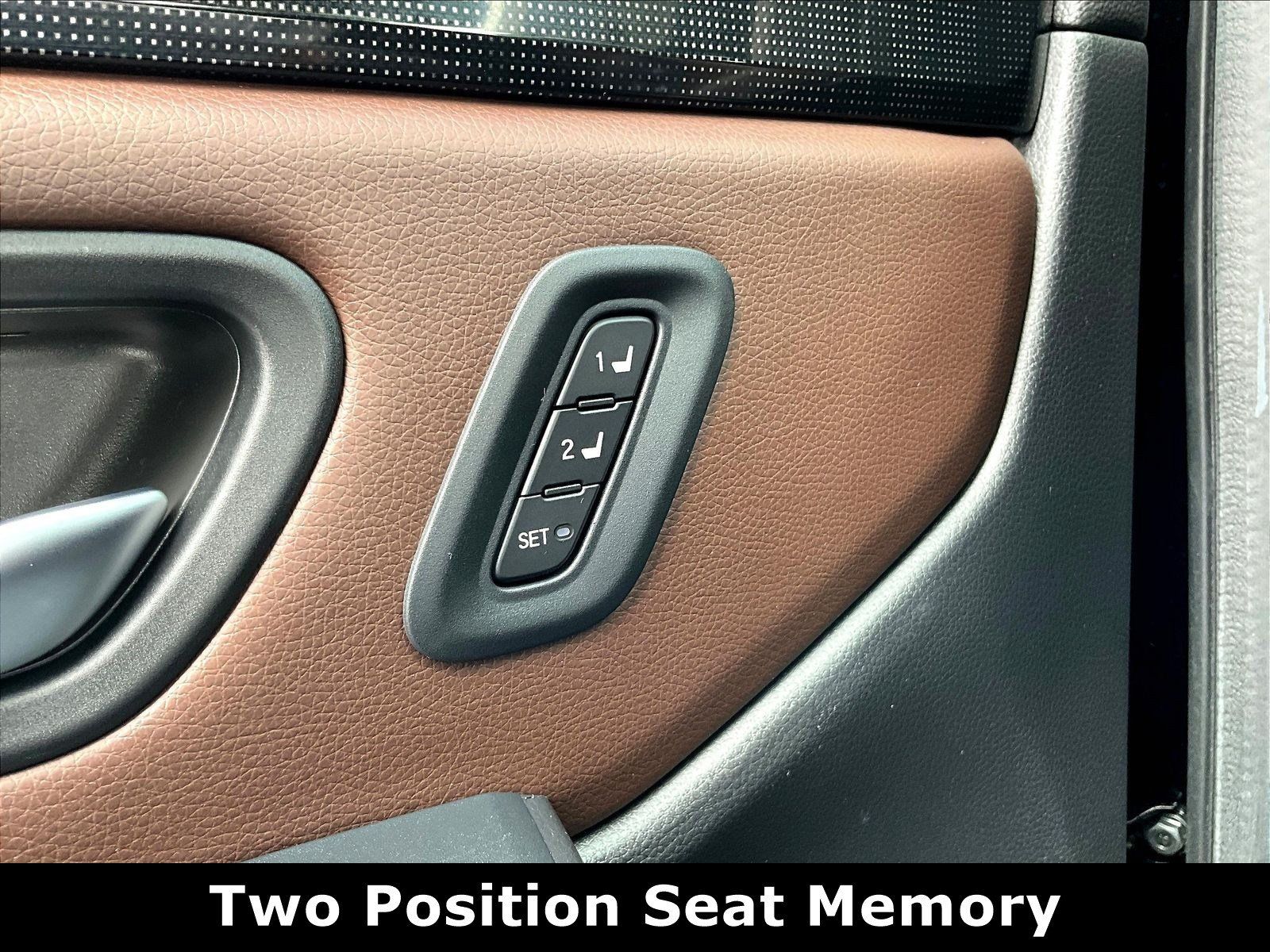 Used 2025 Honda Pilot Elite image 41