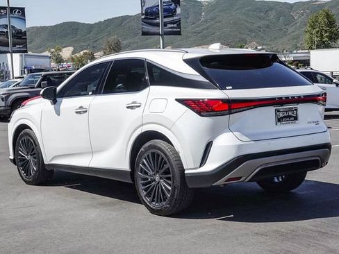 Used 2025 Lexus RX 350h w/ Convenience Package AWD/4WD image 4