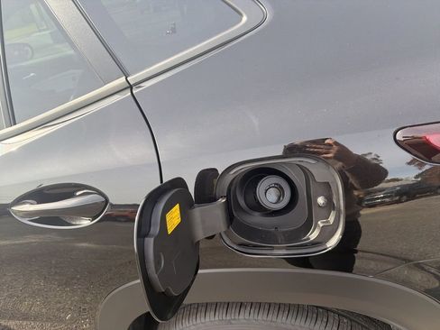 New 2026 Chevrolet Trax LT w/ LT Convenience Package image 8