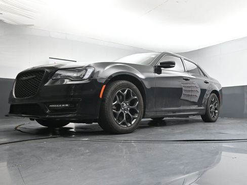 Used 2022 Chrysler 300 Touring L w/ Comfort Group AWD/4WD image 20