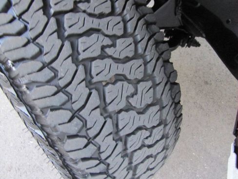 Used 2022 Toyota Tacoma 2WD Double Cab image 24