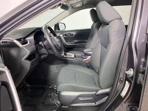 Certified 2023 Toyota RAV4 LE AWD/4WD image 10