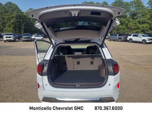 New 2027 GMC Terrain Denali w/ LPO, Black Badging Package AWD/4WD image 30