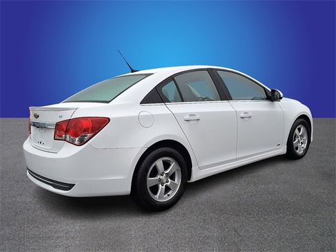 Used 2013 Chevrolet Cruze LT w/ All-Star Edition image 5