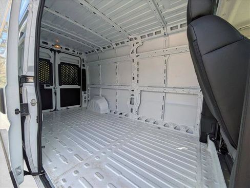 Used 2025 RAM ProMaster 2500 w/ Power Group image 10
