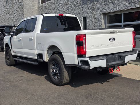 Used 2023 Ford F350 Lariat w/ Lariat Ultimate Package AWD/4WD image 4