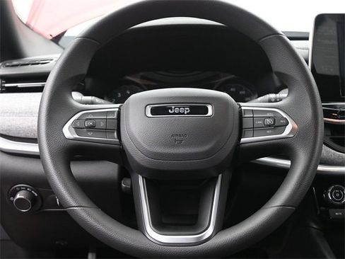 New 2025 Jeep Compass Sport image 28