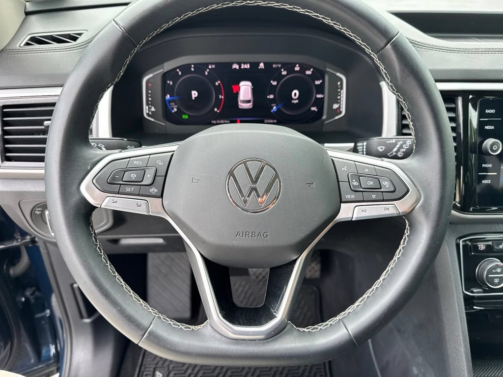 Used 2023 Volkswagen Atlas SE w/ Panoramic Sunroof Package AWD/4WD image 13