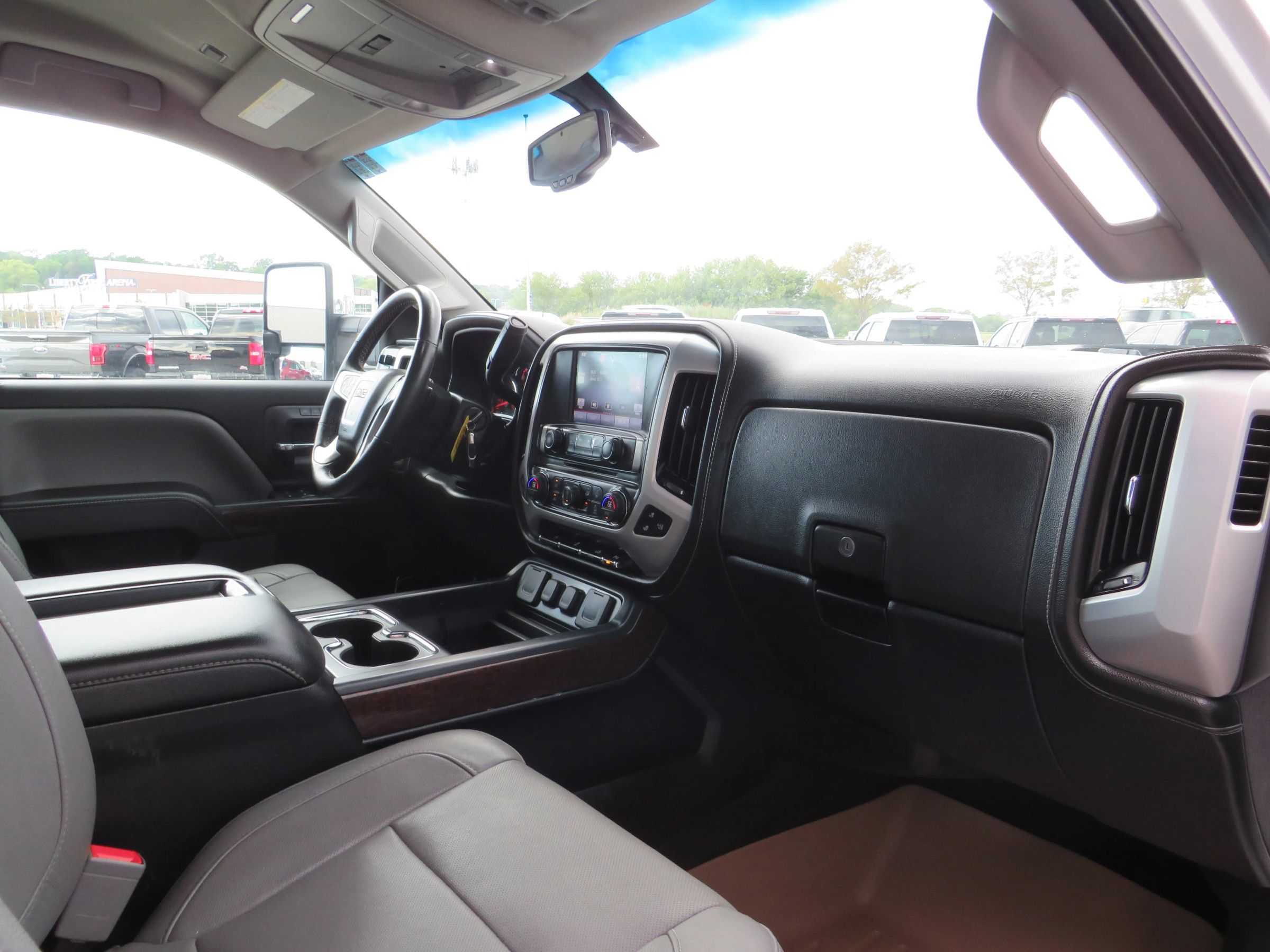 Used 2015 GMC Sierra 3500 SLT AWD/4WD image 12