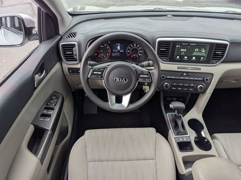 Used 2020 Kia Sportage LX image 27