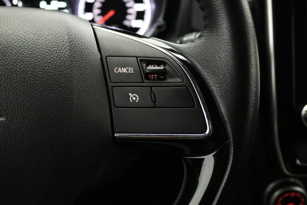 Used 2020 Mitsubishi Outlander Sport SE AWD/4WD image 21