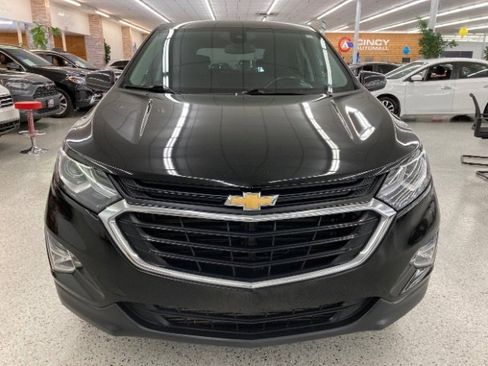 Used 2019 Chevrolet Equinox LT image 3