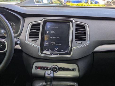 Used 2018 Volvo XC90 T6 Momentum image 22