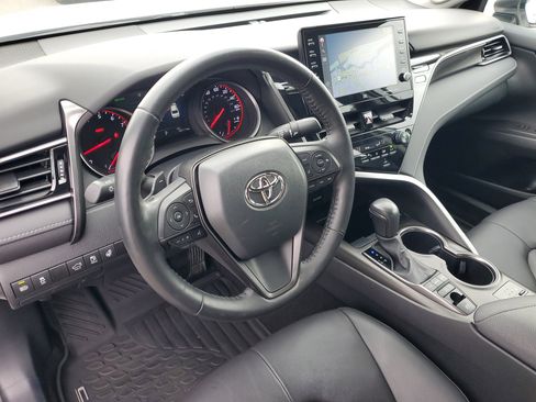 Used 2023 Toyota Camry XSE image 22
