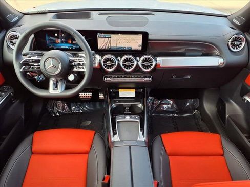 New 2026 Mercedes-Benz GLB 35 AMG GLB 35 AMG image 4