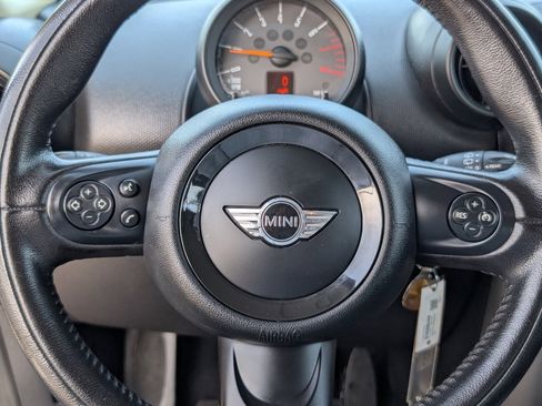 Used 2015 MINI Cooper Countryman image 18