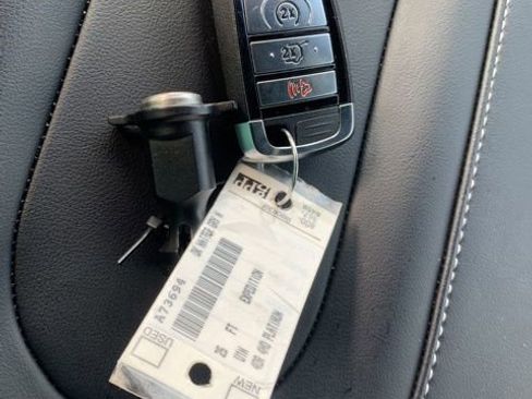 New 2025 Ford Expedition Platinum w/ Stealth Performance Package image 40