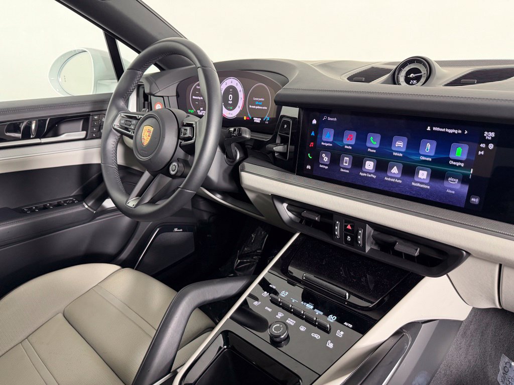 Certified 2026 Porsche Cayenne S AWD/4WD image 7