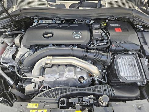 Certified 2025 Mercedes-Benz GLA 250 image 22