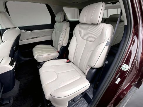 Used 2025 Hyundai Palisade Calligraphy AWD/4WD image 22