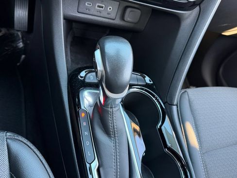 Used 2022 Buick Encore GX Select AWD/4WD image 24