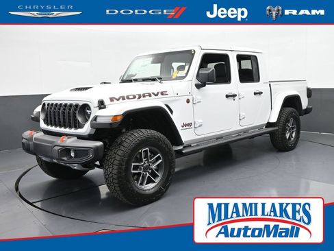 New 2026 Jeep Gladiator Mojave AWD/4WD image 1