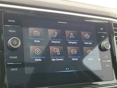 Used 2023 Volkswagen Atlas SEL R-Line image 19