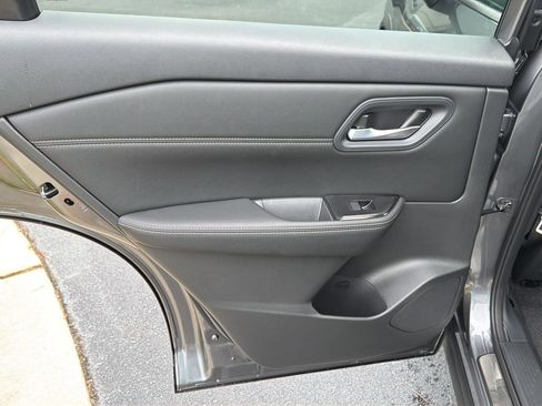 New 2026 Nissan Rogue SV FWD image 17