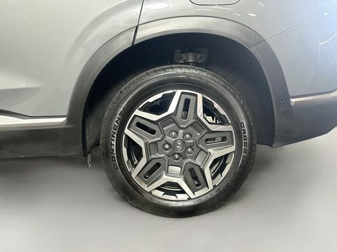 Used 2023 Hyundai Santa Fe Limited AWD/4WD image 33