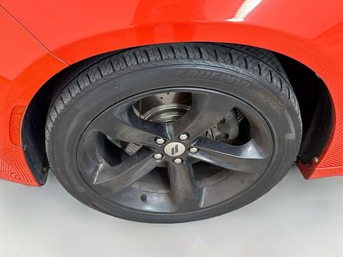 Used 2018 Dodge Charger R/T image 32