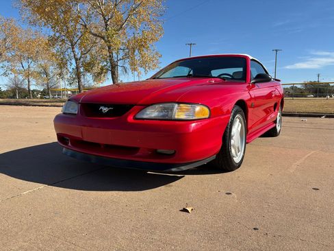 Used 1994 Ford Mustang GT RWD image 30