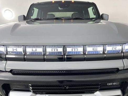 Used 2025 GMC Hummer EV 3X w/ Extreme Off-Road Package AWD/4WD image 33
