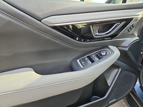 Used 2023 Subaru Outback Limited image 13