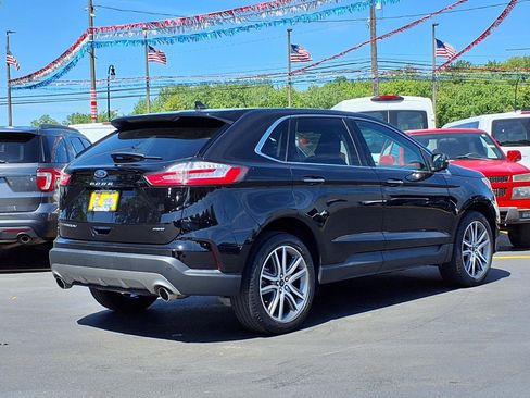 Used 2024 Ford Edge Titanium w/ Equipment Group 301A AWD/4WD image 2
