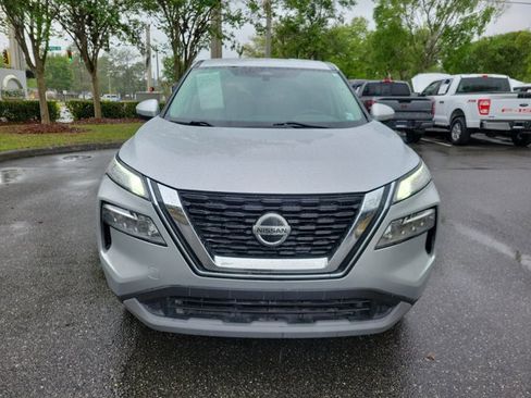 Used 2021 Nissan Rogue SV image 7