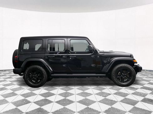 Used 2023 Jeep Wrangler Unlimited Sahara AWD/4WD image 46