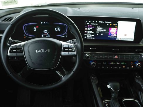 Used 2025 Kia Telluride S FWD image 20
