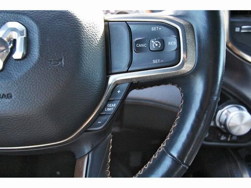 Used 2020 RAM 1500 Limited image 16