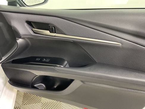Used 2025 Toyota Camry SE FWD image 23