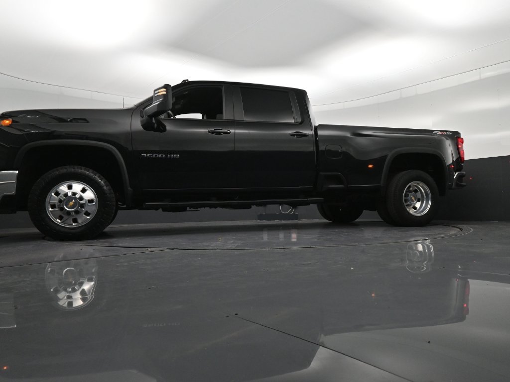 Used 2026 Chevrolet Silverado 3500 LT AWD/4WD image 22