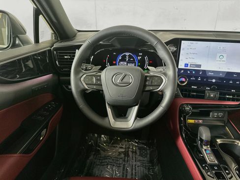 Certified 2025 Lexus NX 350h AWD w/ Accessory Package (2T) image 21