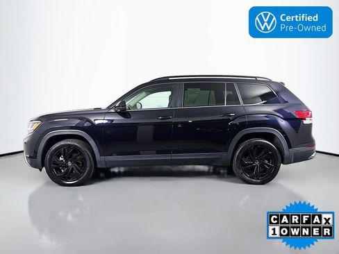 Certified 2023 Volkswagen Atlas SE w/ Panoramic Sunroof Package AWD/4WD image 4