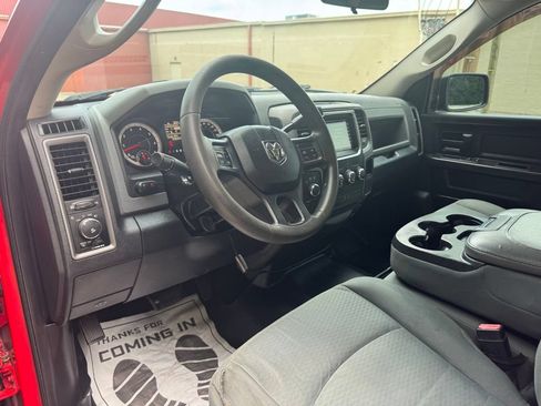Used 2013 RAM 1500 Express AWD/4WD image 23