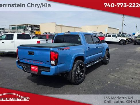 Used 2019 Toyota Tacoma TRD Sport image 28