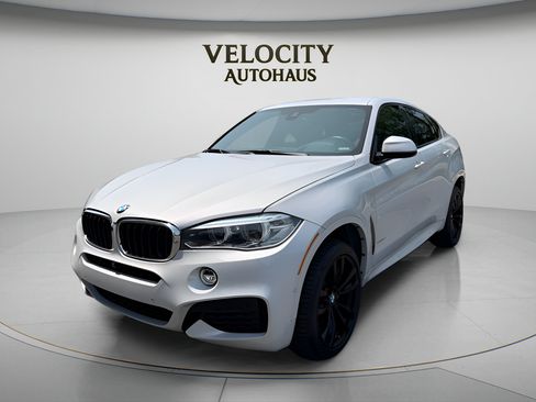 Used 2018 BMW X6 xDrive35i w/ M Sport Package AWD/4WD image 3