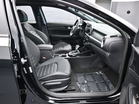 Used 2024 Kia Forte GT-Line w/ GT-Line Premium Package FWD image 43