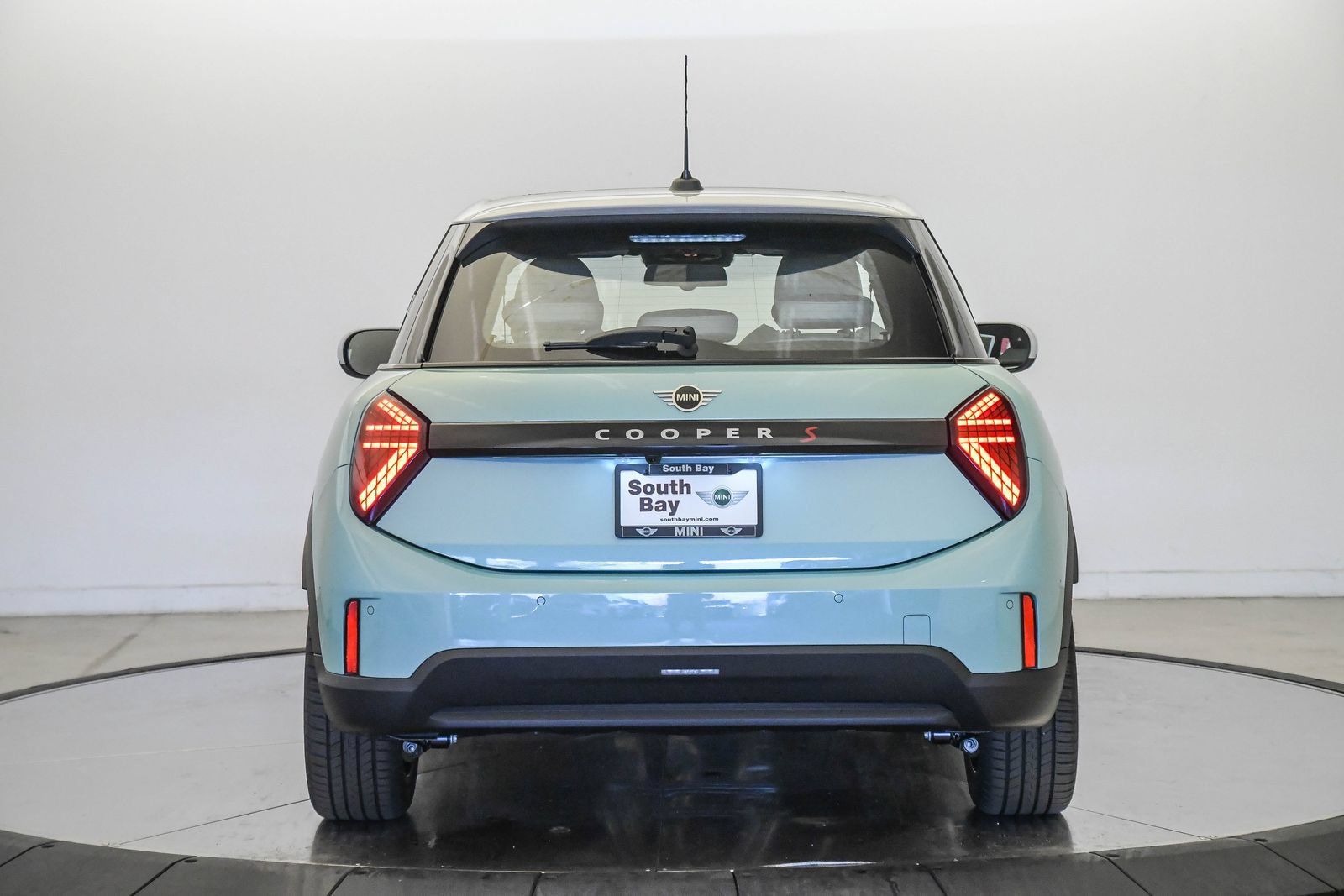 New 2026 MINI Cooper S FWD image 3