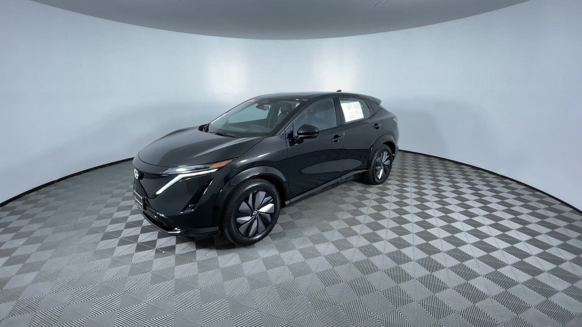 Certified 2024 Nissan Ariya AWD image 4