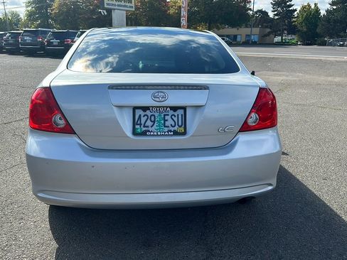 Used 2005 Scion tC image 4