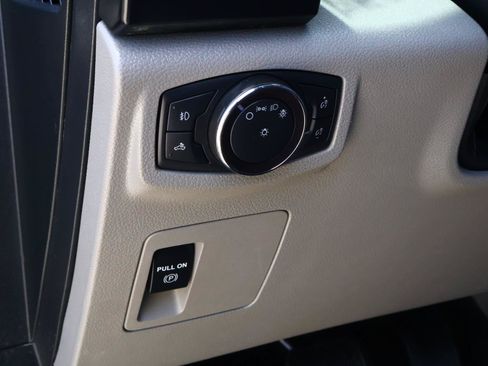 Used 2019 Ford F150 XL w/ Equipment Group 101A Mid RWD image 22